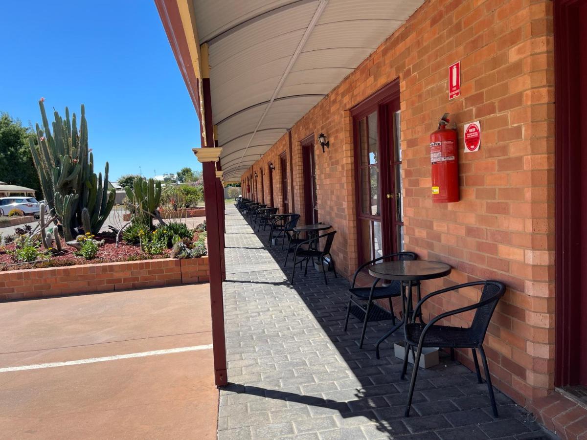 Philadelphia Motor Inn Australia Buitenkant foto