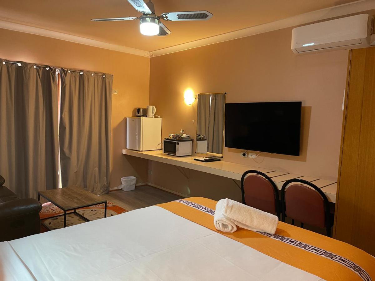 Philadelphia Motor Inn Australia Buitenkant foto