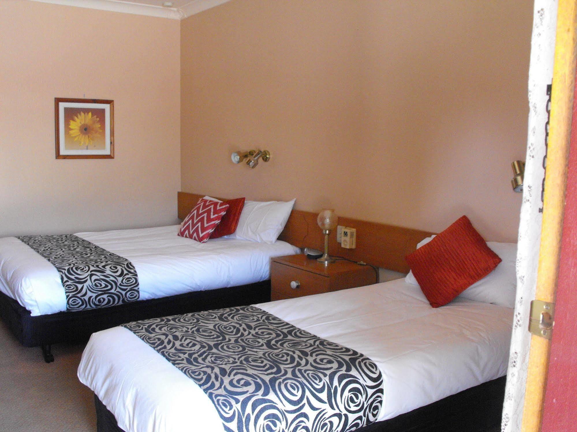 Philadelphia Motor Inn Australia Buitenkant foto